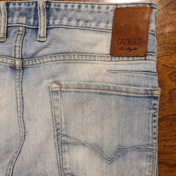 Mens GUESS jeans - Picture 4 of 7